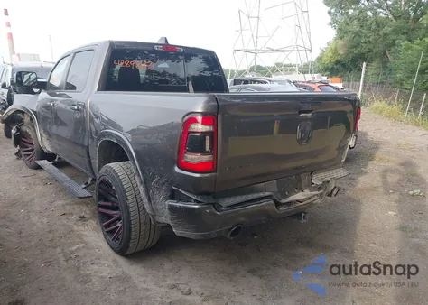 2022 Ram 1500 Laramie 4X4 5'7 Box из США, поврежденный, VIN 1C6SRFJT0NN101230